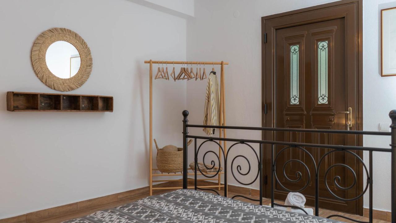 Postmans Apartment Under Meteora Kalampáka Eksteriør bilde