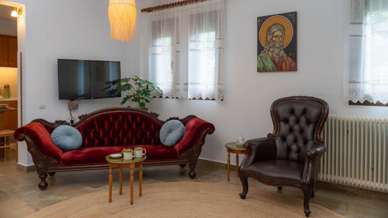 Postmans Apartment Under Meteora Kalampáka Eksteriør bilde