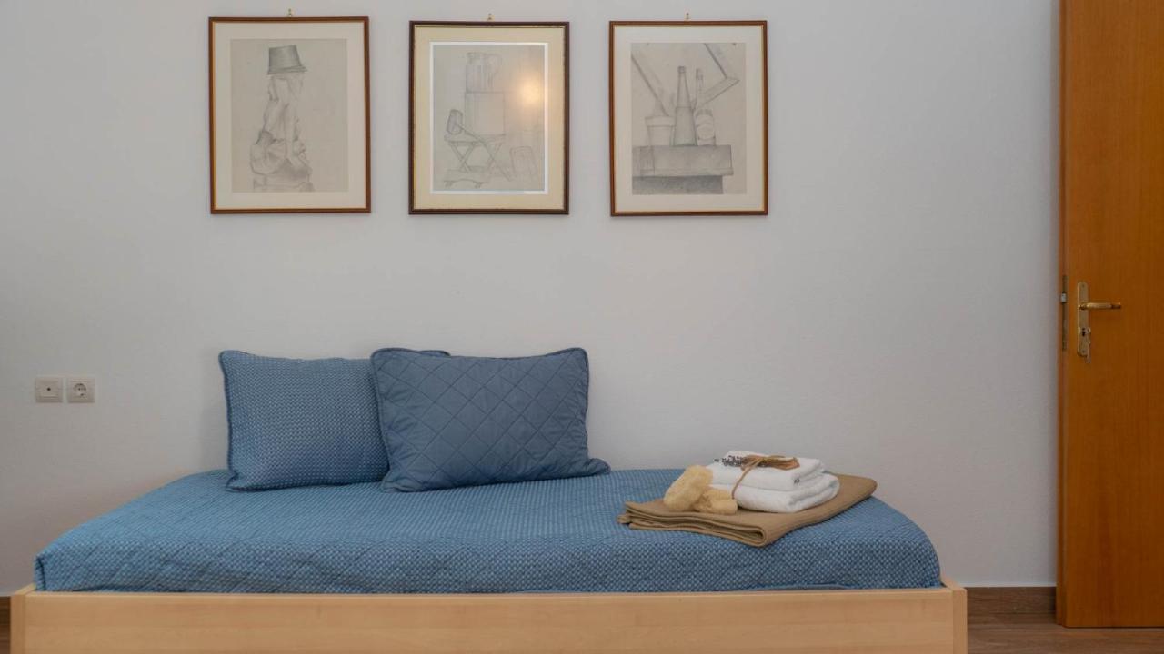 Postmans Apartment Under Meteora Kalampáka Eksteriør bilde